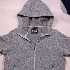 AllTrails × Stio Women's Sweetwater Fleece Full Zip